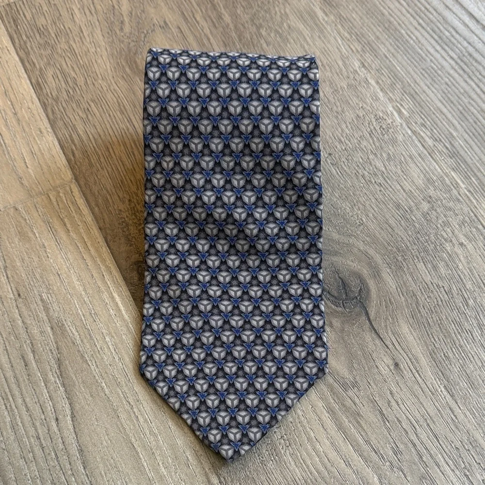 Geoffrey Beene Navy and Silver Geometric Tie